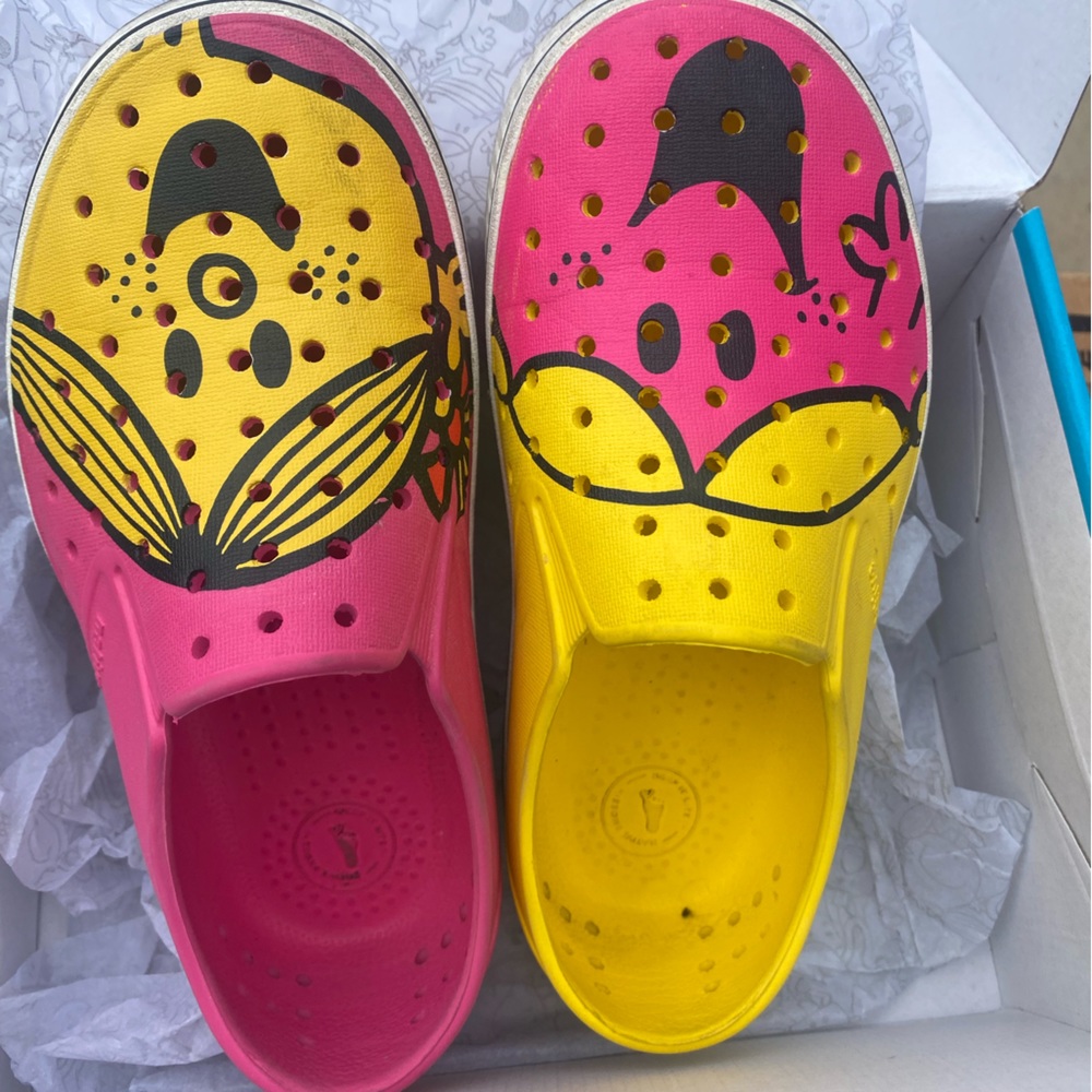 Preowned Limited Edition Native Shoes Pink/Yellow Little Miss (Kids Size 13US)